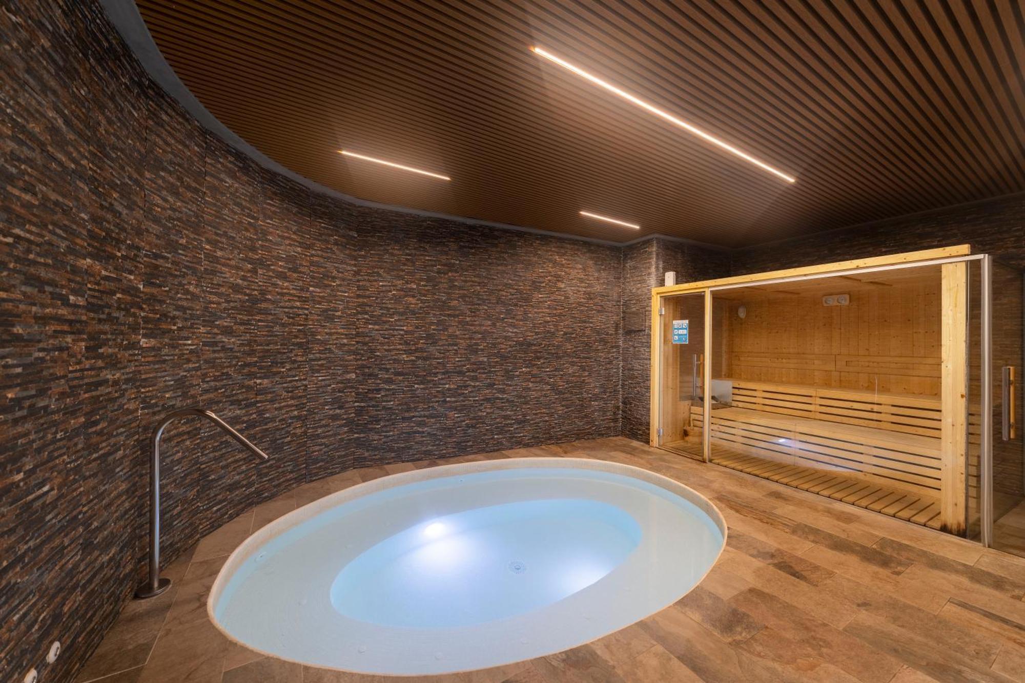 Gran Canet 2Br! Walk To Beach, Sea View, Sauna & Gym カネット・デ・ベレンゲル エクステリア 写真